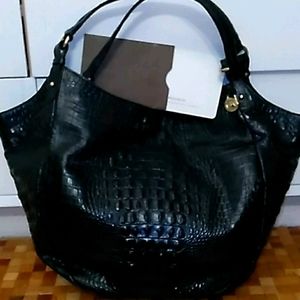 Brahmin purse NWOT,+PAPERS